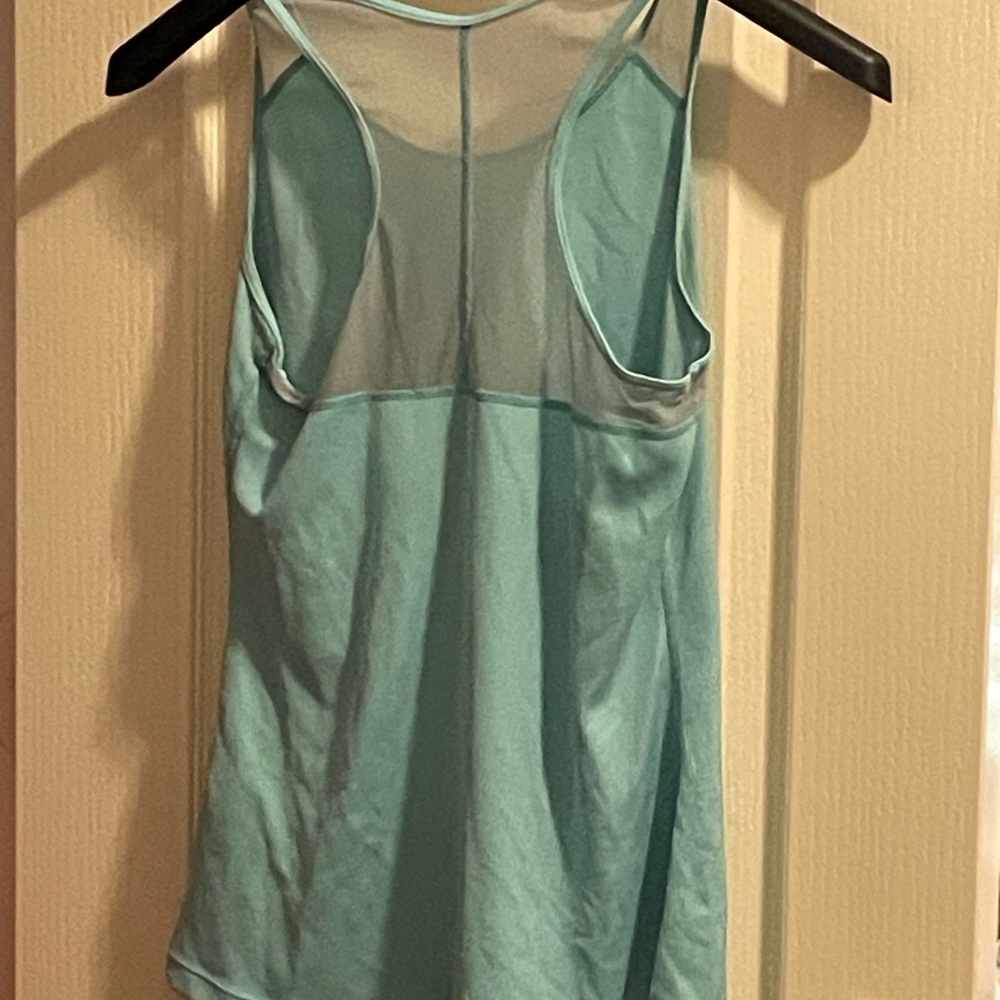 Workout shirt